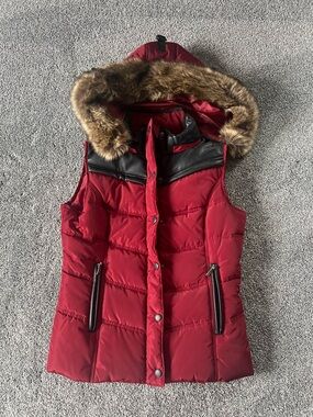Women’s Red Quilted Puffer Vest with Faux Fur Hood